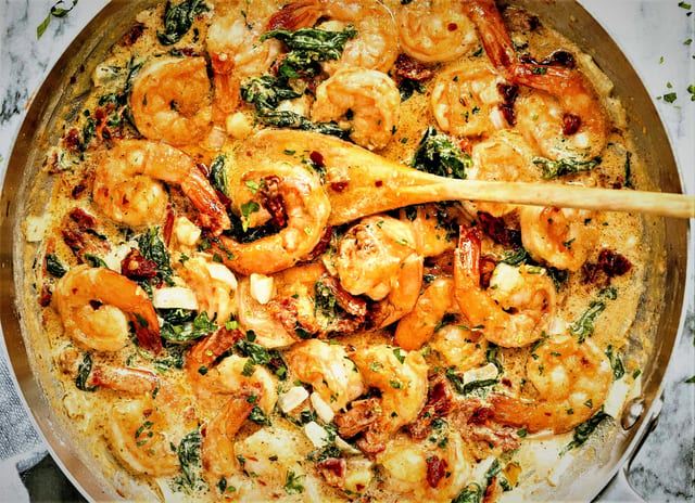 L35. Shrimp in Lobster Sauce.