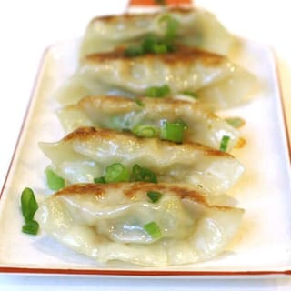 105. Fried Dumplings (6 Pieces)