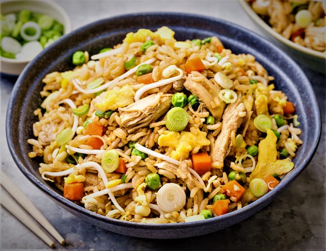 L19. Chicken Fried Rice.