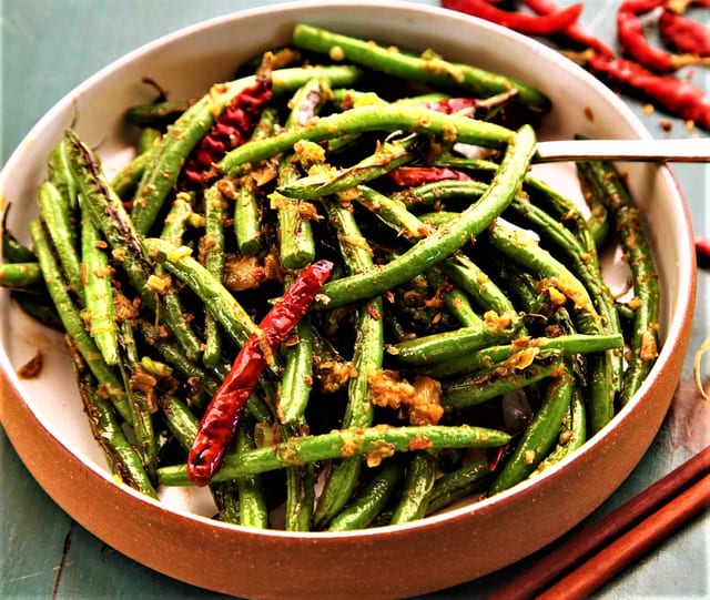 01. Sauteed Green Bean Szechuan.
