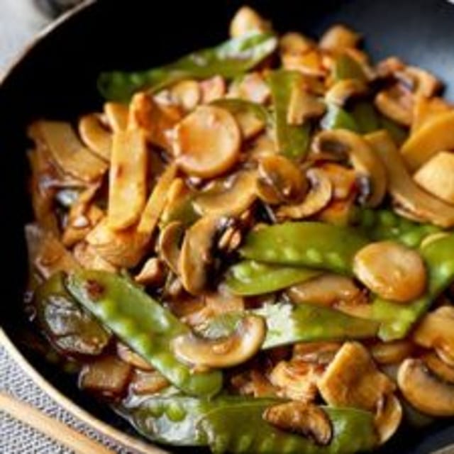 G04. Moo Goo Gai Pan.