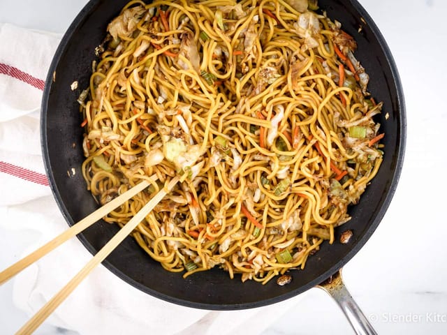Plain Lo Mein.