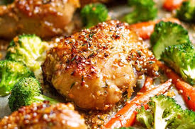 L6. Chicken Broccoli with Garlic.