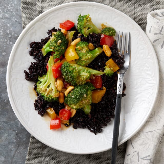 Broccoli with Kunpao Sauce.