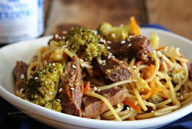 L21. Beef Lo Mein.